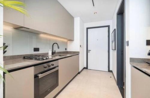 Business Bay Apartment | Gem in the heart of Business Bay - 15 Northside