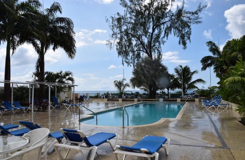 Sunset Crest Apartment | Goldenview