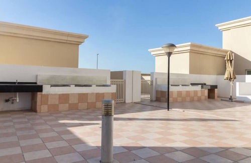 Jebel Ali Apartment | Gorgeous 2BR Apt in Jebel Ali - Sleeps 4!