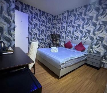 Don Muang House | GrabSleepHostel แกร็บสลีปโฮสเทล