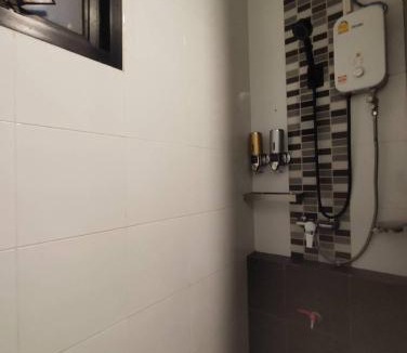 Don Muang House | GrabSleepHostel แกร็บสลีปโฮสเทล