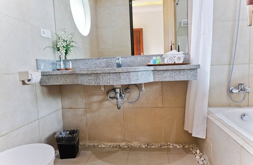 Beraban Hotel | Graha Wiyata