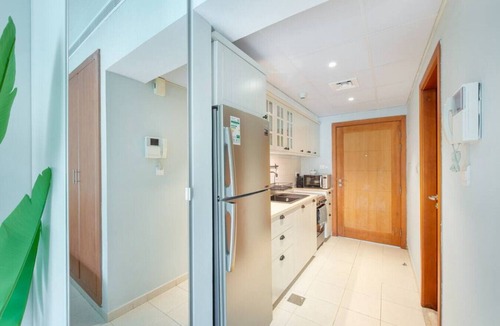 The Greens Apartment | Greens Thayaal 3 313 B · Central studio in The Greens 10min to MetroStation