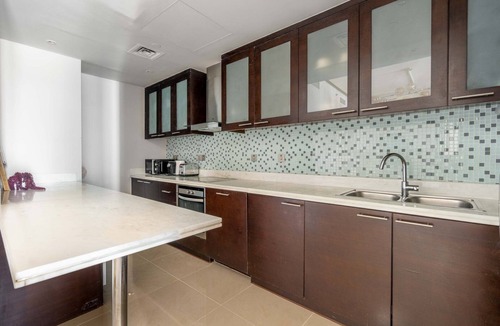 Business Bay Apartment | GuestReady - Elegant Home in Business Bay