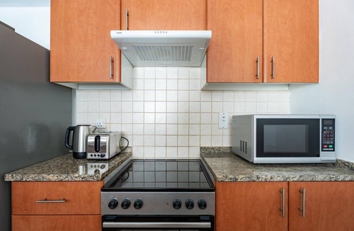 The Greens Apartment | GuestReady - Furnished 1BR+Sofa | Al Alka Greens