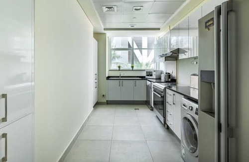 Dubai Media City Apartment | GuestReady - Luxury haven at Marina Arcade