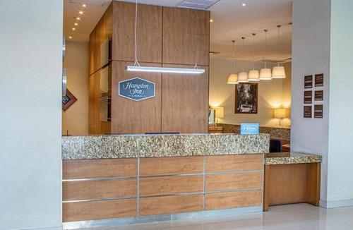 Chapalita Hotel | Hampton by Hilton Guadalajara Expo
