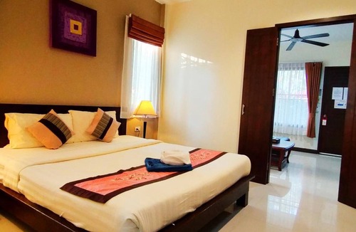 Chalong Hotel | Happy Cottages Phuket