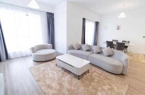 Dubai Marina Apartment | Happy Season - Luxury Upgraded 2BR Rimal JBR
