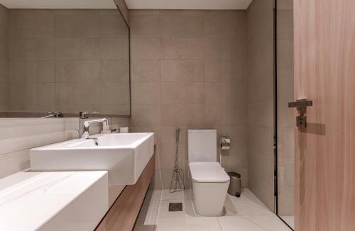 Nad Al Sheba Apartment | HAVN - 1 Bedroom in Azizi Park Avenue, Meydan