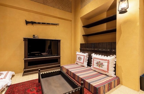 Al Satwa Apartment | Heritage 2-bedroom Apartment