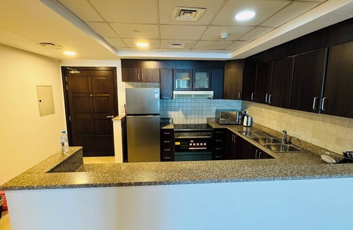 Business Bay Apartment | Home Away from Home in Dubai Spacious Apartment with Stunning City Views