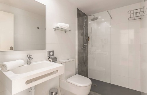 Peguera Hostel | Hostal Neptuno