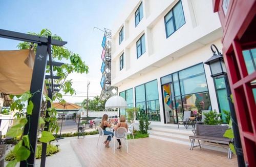 Downtown Krabi Hostel | Hostel ∙ 8 guests