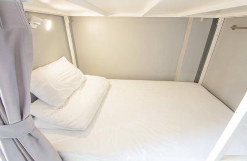 Siriraj Hostel | Hostel ∙ 8 guests