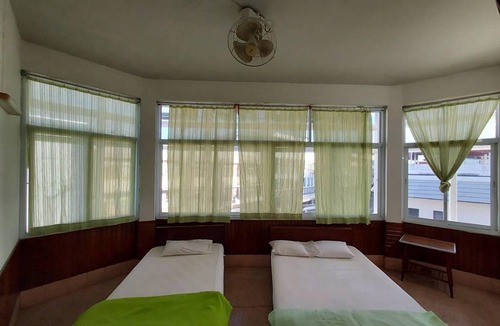 Nai Muang Hotel | Hotel ∙ 3 guests