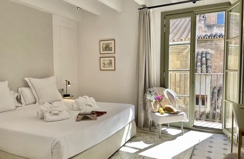 Cort Hotel | Hotel Basílica