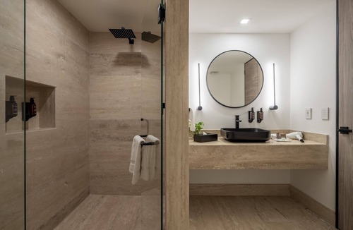 Del Valle Hotel | Hotel Elements by Marquis