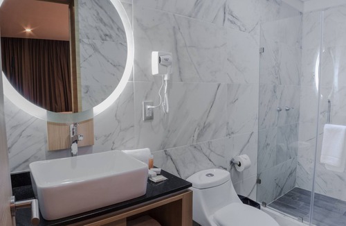 Monterrey Centro Hotel | Hotel Kavia Monterrey