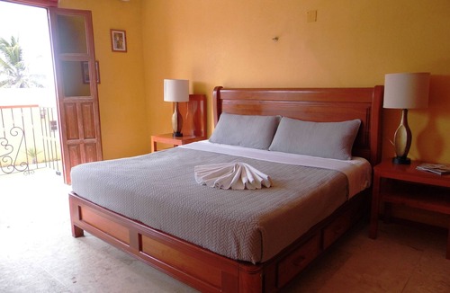 Champoton Hotel | Hotel Perla del Mar