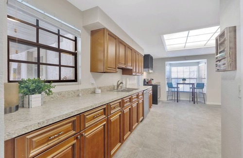 Allen's Ridge House | Huge 8BR w/HTD Pool, Ensuites, Games, Near Beach