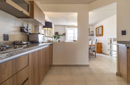 Downtown Queretaro Apartment | Huge apartment, top location w/terrace. 4bd 3.5ba