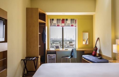 Deira Hotel | ibis Deira Creekside Dubai