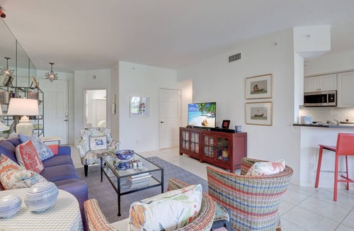 Pelican Bay Condo | Immaculate 2BR waterview condo in favored Pelican Bay !