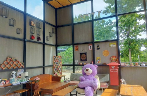 San Sai Hotel | innbox Chiangmai Hotel