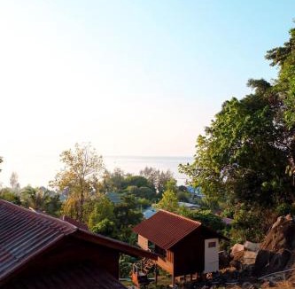 Haad Yao Resort | J.B.Hut Bungalows