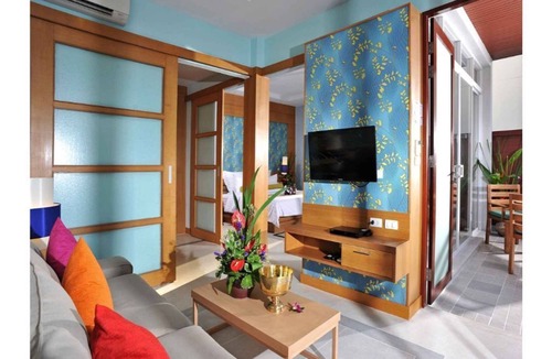 Khuk Khak Beach Villa | Jacuzzi Villa in Khao Lak with a romantic outdoor Jacuzzi JV#19