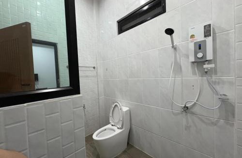 Amnat Charoen Hotel | Jin Pool Villa