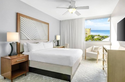 Marco Island Resort | Jun 19-26 Marriott's Crystal Shores 2BR 2BA 4BD Villa, Balcony