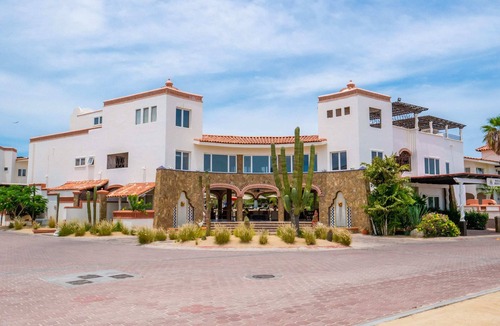 Colonia El Progreso Apartment | Junior Suite With Terrace