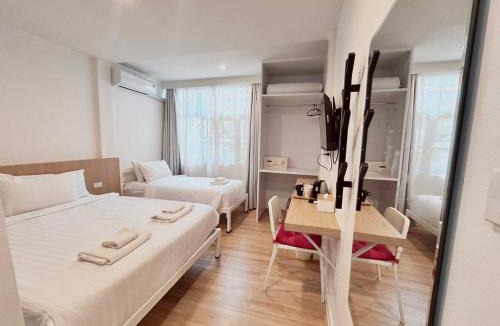 Khlong Toei Nuea Hotel | K Home Asok