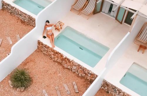 Koh Lan Bed & Breakfast | Kamari Cafe&Resort Kohlarn คามารีคาเฟ่แอนด์รีสอร์ทเกาะล้าน