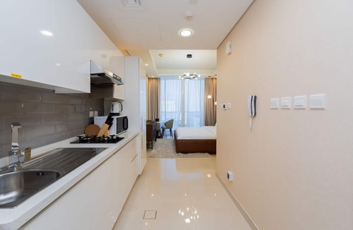 Business Bay Apartment | Kasco Homes - Waves Tower by the Canal Business Bay