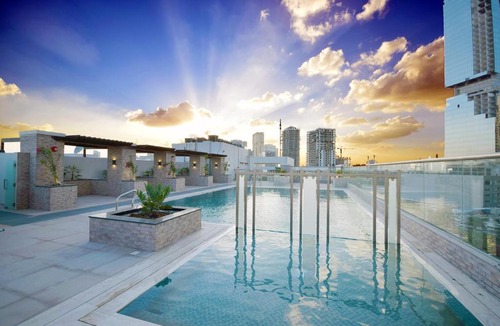 Jumeirah Village Circle Apartment | KeyHost - Regent Court JVC - K170