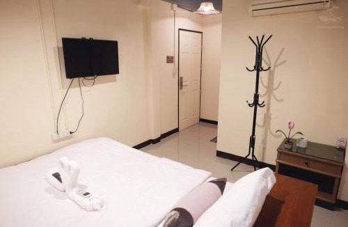 Talat Yot Hostel | Khaosan Station