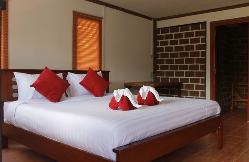 Khlong Sok Hotel | Khaosok River Camp
