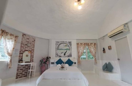 Ratchaburi Hotel | Khun Khao Tamnan Prai Resort