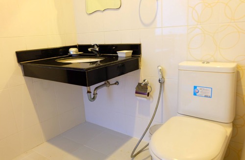 Tha Sala Hotel | Khunchay House