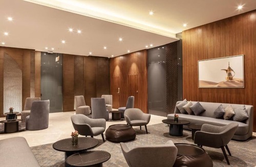 Jadaf Apartment | King Room Near Al Jaddaf Metro Station