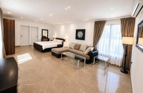Jumeira 3 House | La Plage Bungalow