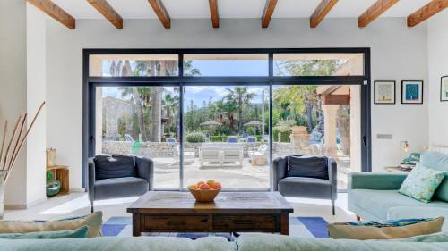 Crestatx Villa | Las Palmeras
