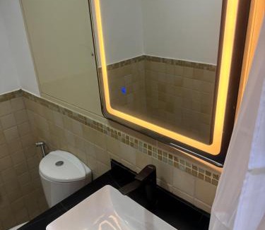 Dubai Marina Hostel | Le Parisien