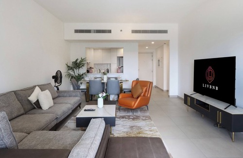 Umm Suqeim 3 Apartment | Livbnb Suites - Neat 2 Bedroom Suite Near Burj Al Arab
