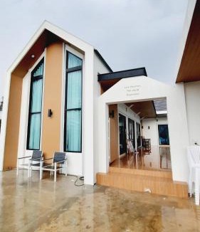 Prachantakham Villa | Love Mountain Pool Villa ประจันตคาม ปราจีนบุรี
