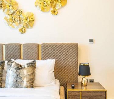 Jadaf Apartment | Lovely Studio with Cozy Balcony and Outdoor Pool