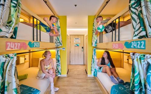 Chaweng City Center Hotel | Lub d Koh Samui Chaweng Beach - Beachfront & Vibrant Social Vibe